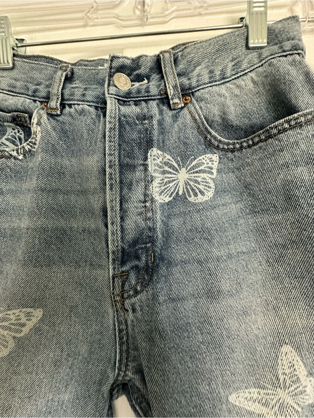 PacSun Women's Blue Denim Butterfly Boyfriend Jeans - Picture 2 of 6